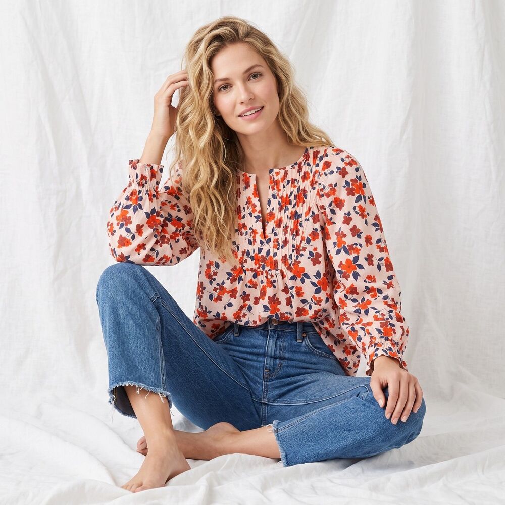 Elizabeth and James Floral Peasant Blouse Pleated Boho Top Red Navy Cream M